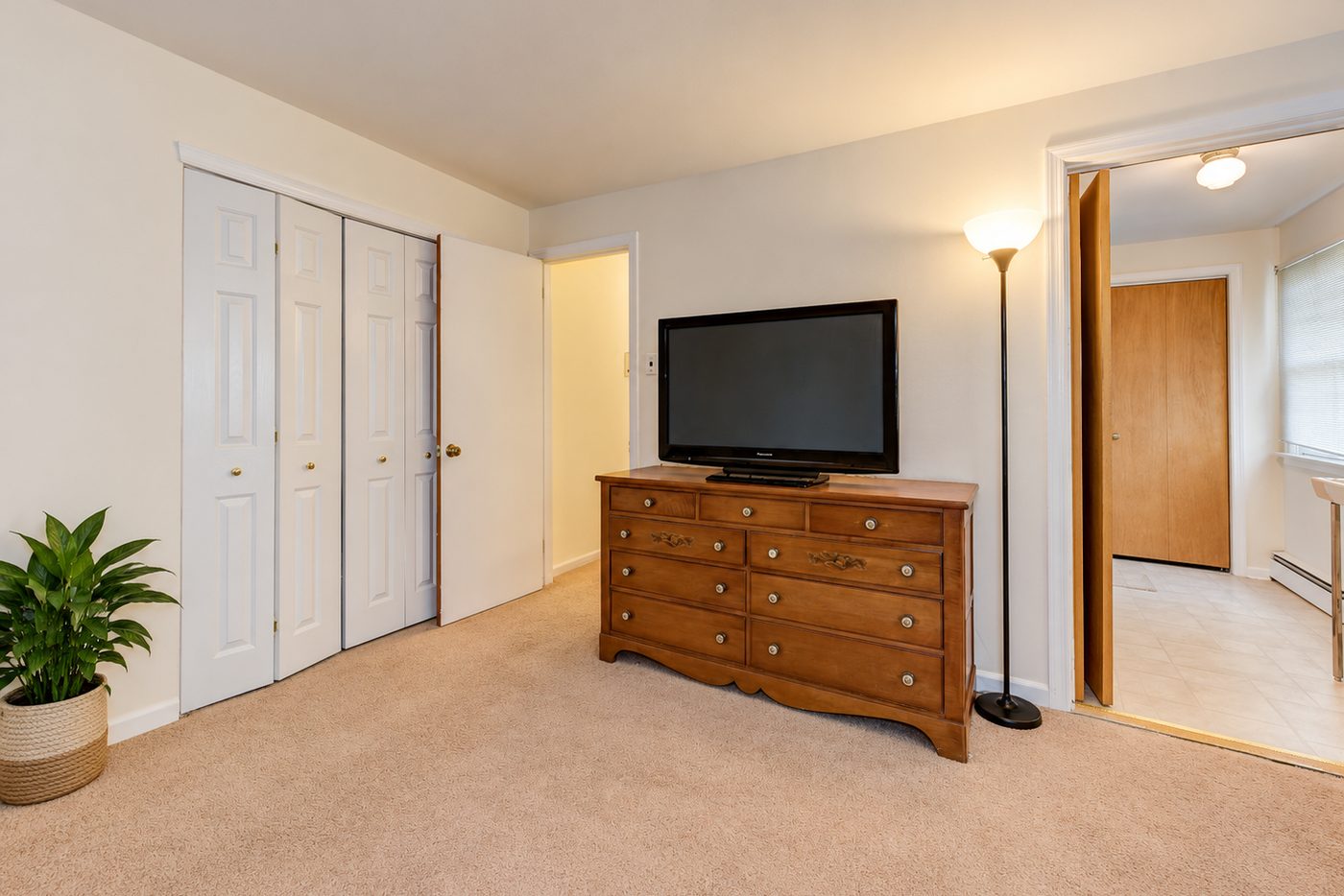 Men's house, Lansdale, PA — photo 6 of 14